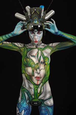 Airbrush body painting competition winner